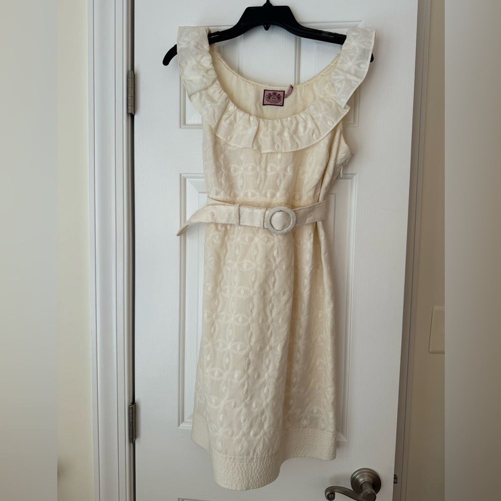 Belted off white Juicy Couture dress